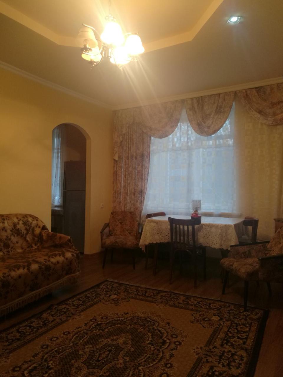 Jermuk Apartment Eksteriør billede
